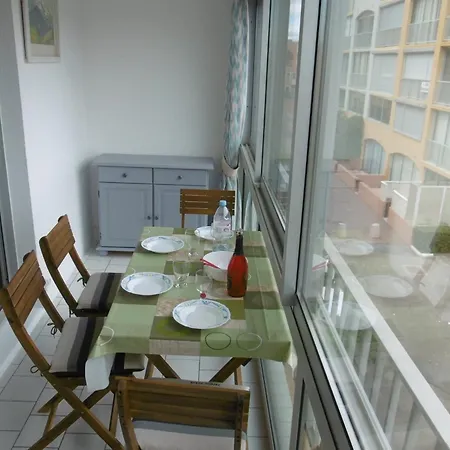 T2 Moderne Avec Piscines, Garage Et Proche - - Fr-1-796-43 * Gruissan