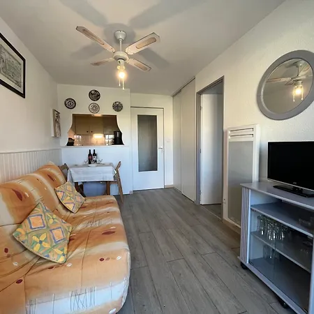 T2 Moderne Avec Piscines, Garage Et Proche - - Fr-1-796-43 Appartement